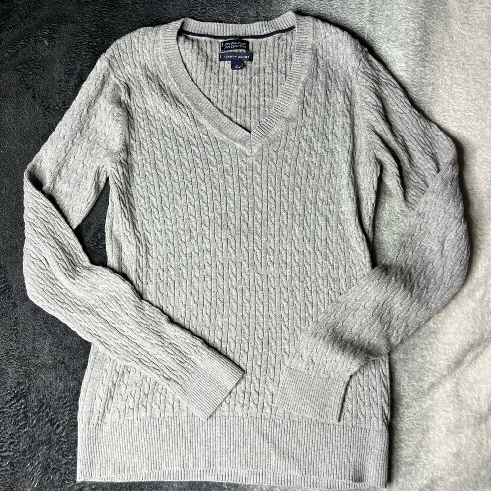 ✨Tommy Hilfiger sweater ✨